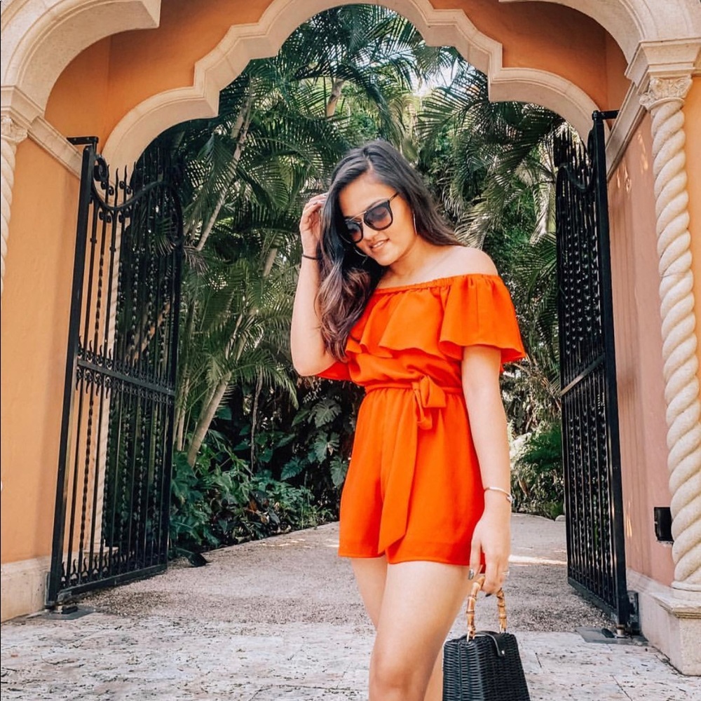 Romper red